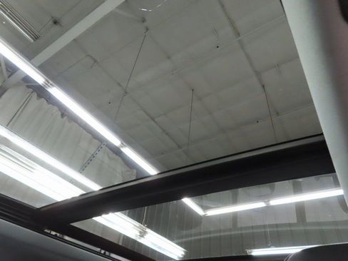 Used 2025 Ford F250 Lariat w/ Lariat Ultimate Package image 34