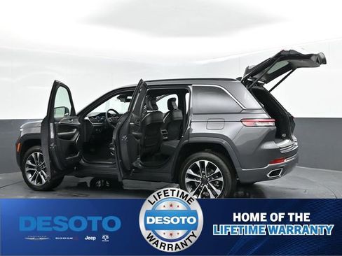 New 2025 Jeep Grand Cherokee Overland w/ Adv Protech Group III AWD/4WD image 38