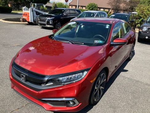 Used 2019 Honda Civic Touring image 8