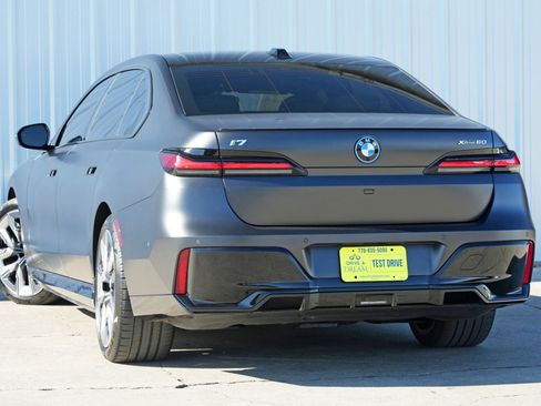 Used 2023 BMW i7 xDrive60 image 6