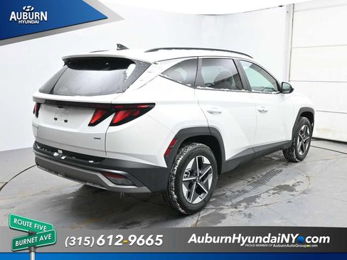 New 2026 Hyundai Tucson SEL AWD/4WD image 2