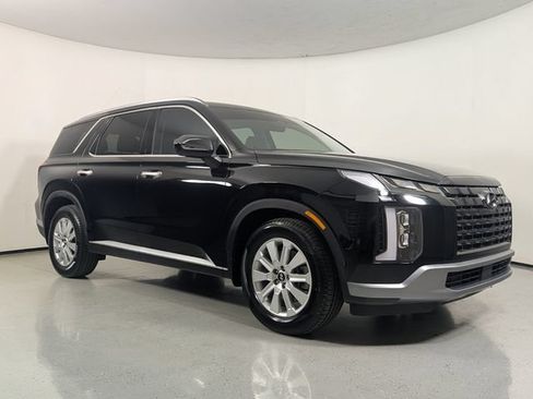 Used 2023 Hyundai Palisade SEL w/ Cargo Package FWD image 1