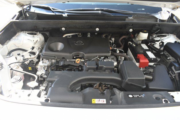 Certified 2025 Toyota RAV4 LE AWD/4WD image 29