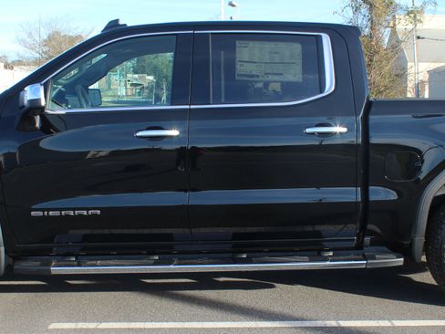 New 2026 GMC Sierra 1500 SLT w/ SLT Premium Plus Package image 2
