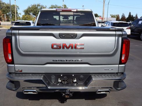 Certified 2023 GMC Sierra 1500 SLT image 7