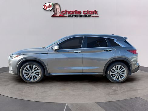 Used 2023 INFINITI QX50 Luxe FWD image 2