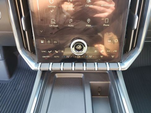 New 2026 GMC Acadia AT4 w/ Luxury Package AWD/4WD image 43