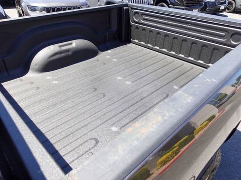 Used 2024 RAM 2500 Laramie AWD/4WD image 11