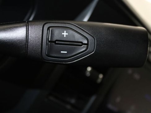 Used 2024 Ford F250 Lariat w/ Black Appearance Package image 47