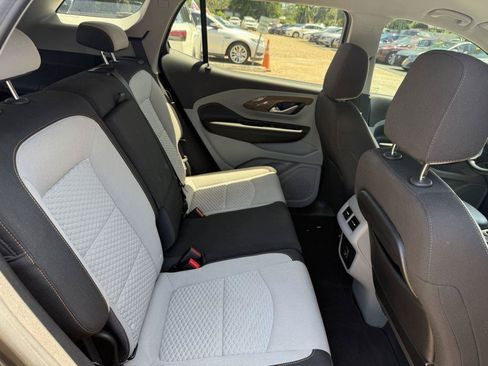 Used 2020 GMC Terrain SLE FWD image 12