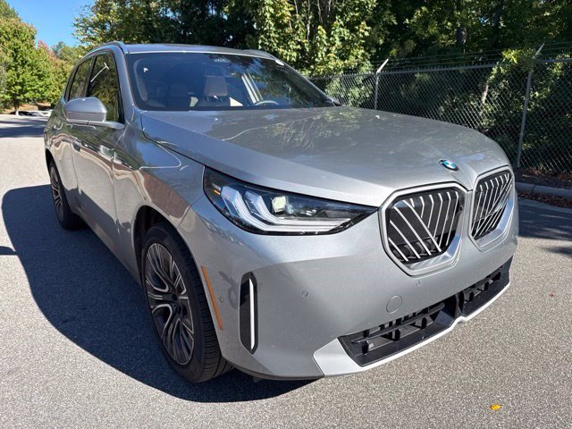 Certified 2026 BMW X3 xDrive30i w/ Premium Package AWD/4WD image 3