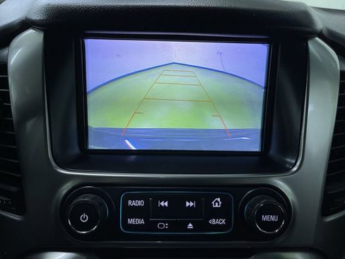 Used 2018 Chevrolet Tahoe LT image 22