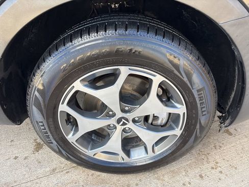 Used 2020 Kia Telluride EX image 32