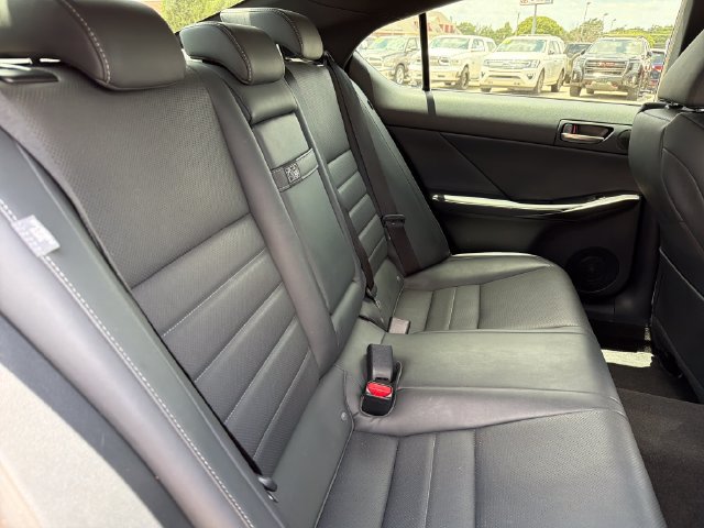 Used 2023 Lexus IS 350 F Sport RWD image 29