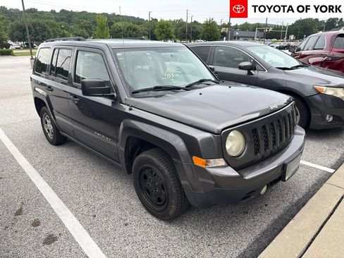 Used 2014 Jeep Patriot Sport AWD/4WD image 1