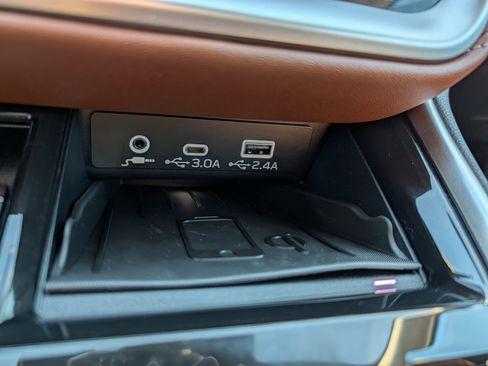 Certified 2025 Subaru Outback Touring w/ Popular Package #2 image 32