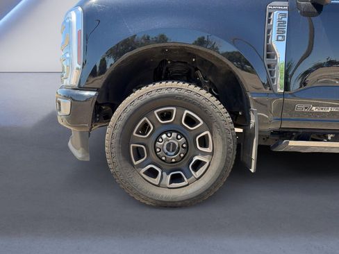 Certified 2024 Ford F250 Platinum AWD/4WD image 14