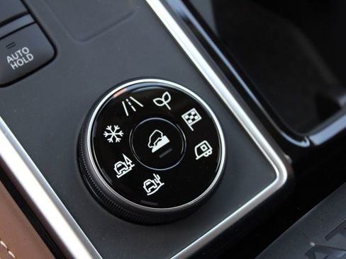 New 2026 Nissan Pathfinder Platinum AWD/4WD image 34