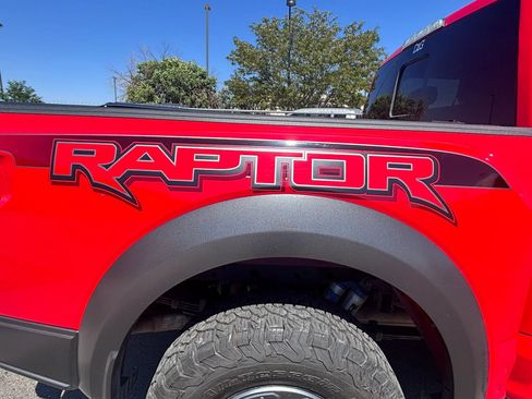 Used 2018 Ford F150 Raptor w/ Equipment Group 802A Luxury AWD/4WD image 6