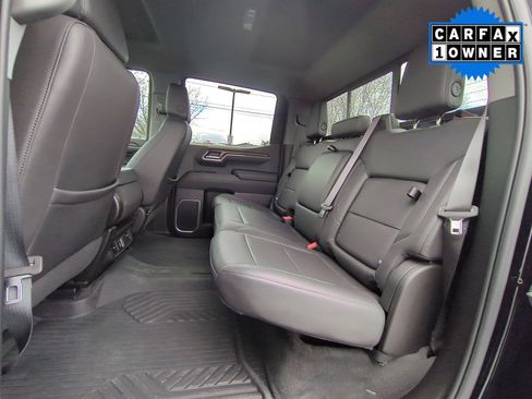 Used 2024 Chevrolet Silverado 1500 LT image 23