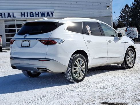 Certified 2023 Buick Enclave Essence w/ Experience Buick Package image 7