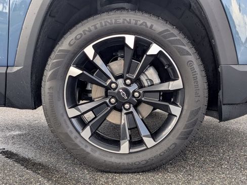 Used 2026 Chevrolet Equinox RS FWD image 12