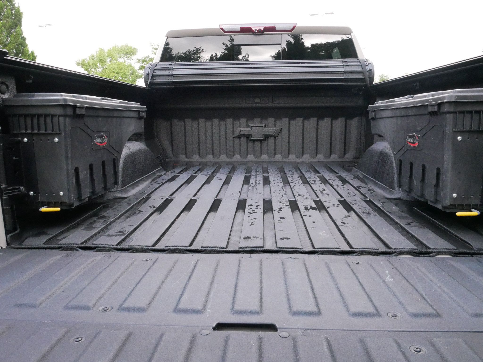 Used 2026 Chevrolet Silverado 1500 ZR2 w/ Dark Appearance Package AWD/4WD image 32