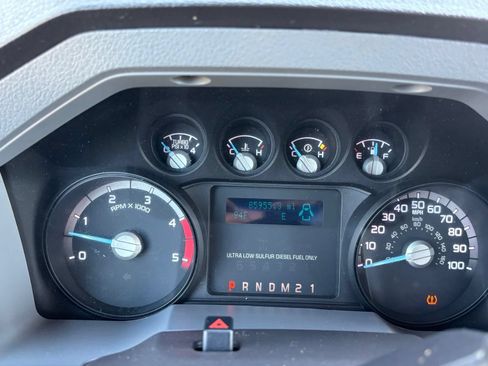 Used 2016 Ford F250 XLT AWD/4WD image 10