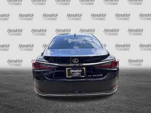 Used 2021 Lexus ES 250 w/ Premium Package AWD/4WD image 9