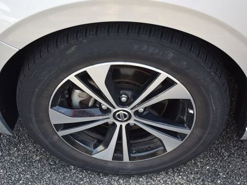 Used 2023 Nissan Sentra SV image 15