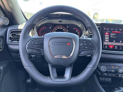 Used 2025 Dodge Durango GT w/ Blacktop Package AWD/4WD image 18