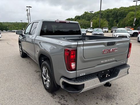Used 2023 GMC Sierra 1500 SLE AWD/4WD image 9