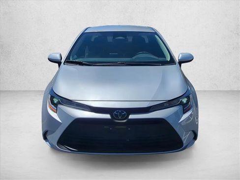 Certified 2025 Toyota Corolla LE w/ Convenience Package FWD image 2