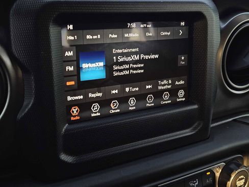 Used 2019 Jeep Wrangler Unlimited Sport S image 17