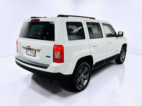 Used 2015 Jeep Patriot High Altitude FWD image 4