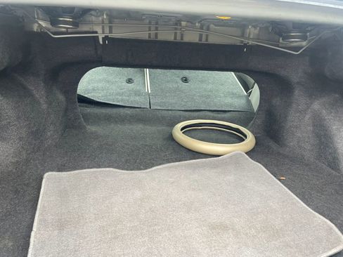 Used 2004 Toyota Camry LE FWD image 15