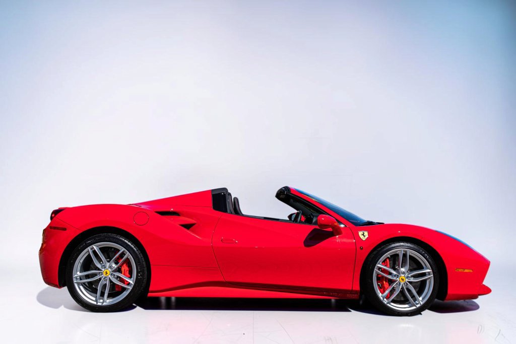 Certified 2019 Ferrari 488 Spider RWD image 3