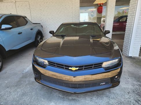 Used 2015 Chevrolet Camaro LS RWD image 5