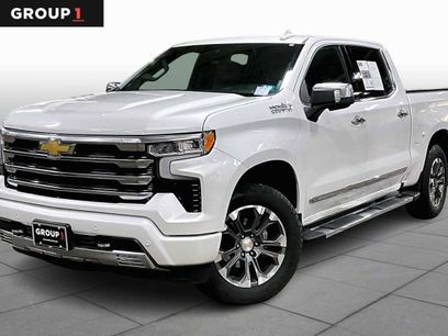 Used 2025 Chevrolet Silverado 1500 High Country w/ Z71 Off-Road Package