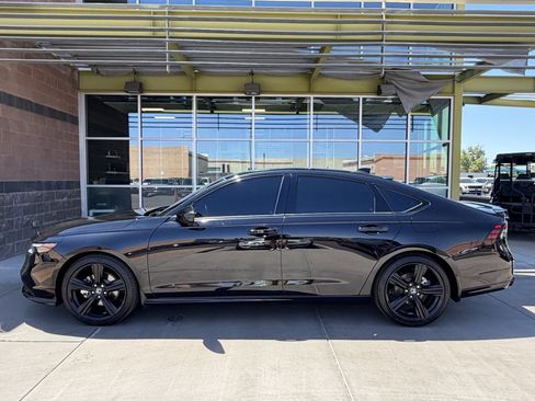 Used 2024 Honda Accord Sport image 7