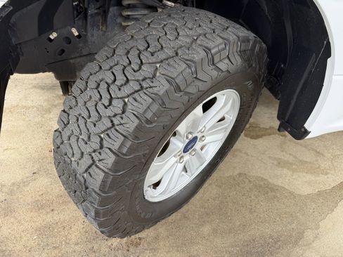 Used 2019 Ford F150 XL w/ Equipment Group 101A Mid AWD/4WD image 18