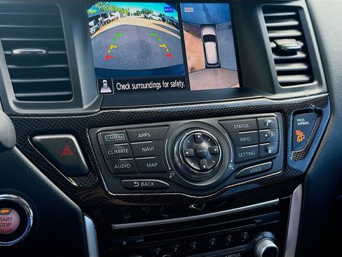 Used 2019 Nissan Pathfinder SL w/ Rock Creek Edition FWD image 15