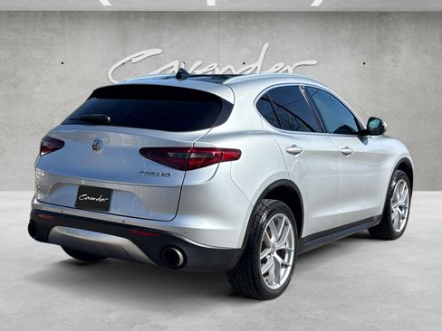Used 2019 Alfa Romeo Stelvio image 15