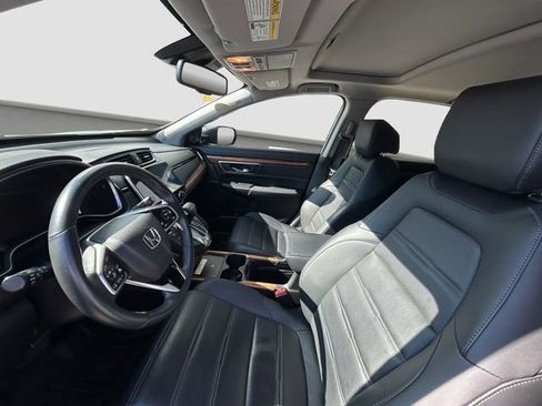 Used 2022 Honda CR-V Touring image 11