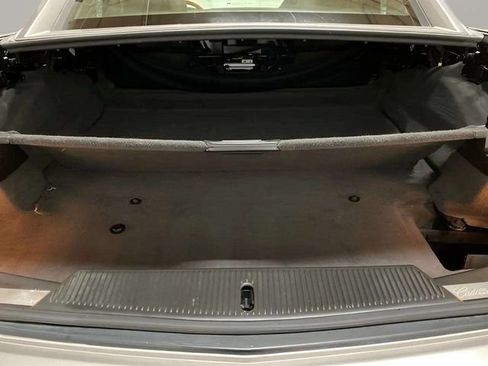 Used 2005 Cadillac XLR RWD image 19