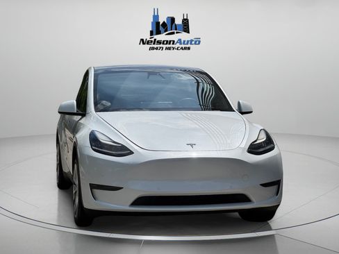 Used 2020 Tesla Model Y Long Range AWD/4WD image 2
