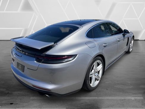 Used 2017 Porsche Panamera 4S AWD/4WD image 8
