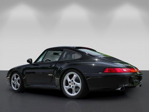 Used 1996 Porsche 911 Carrera 4S AWD/4WD image 5