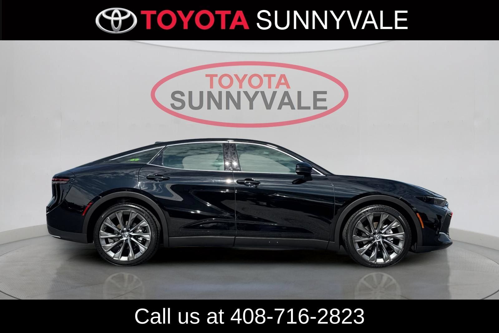 Used 2023 Toyota Crown w/ Advanced Technology Package AWD/4WD image 9