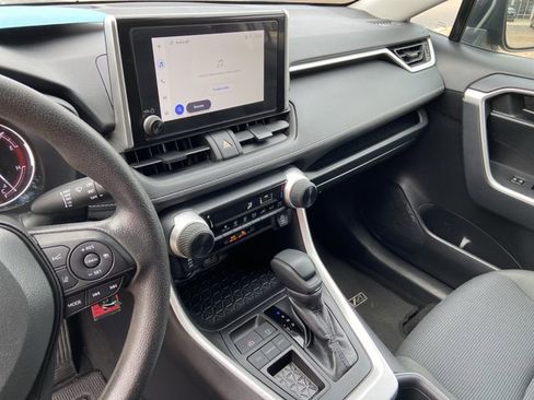 Used 2025 Toyota RAV4 LE image 22